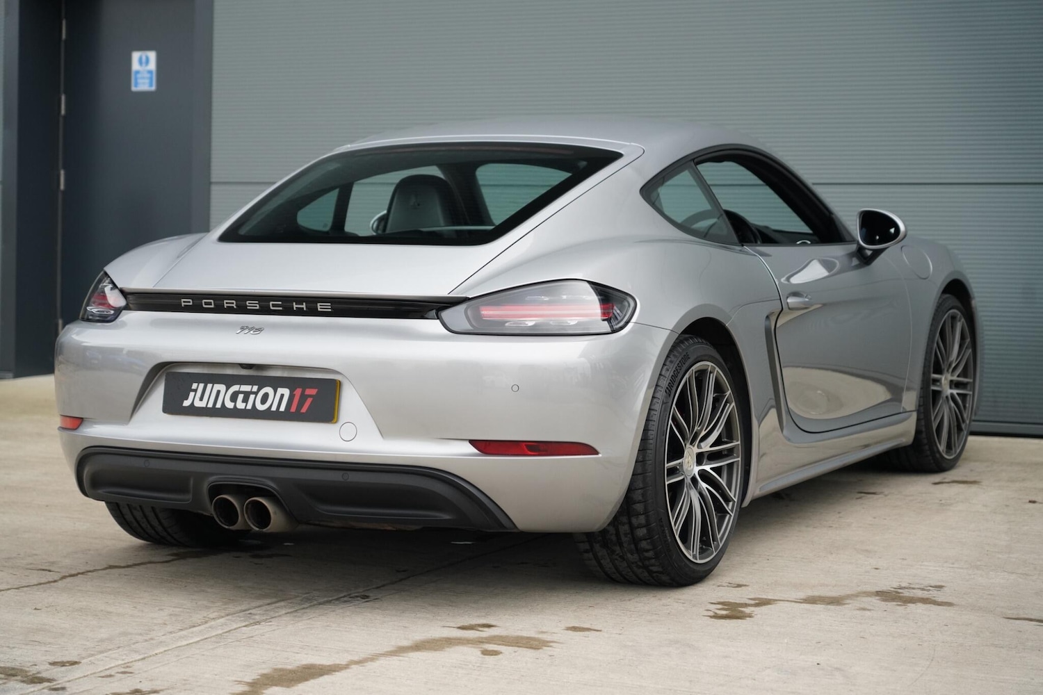 Used Porsche 718 Cayman 2019 for sale - 77633727: Photo 9