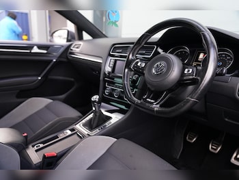 Used Volkswagen Golf 2015 for sale - 78334925: Photo