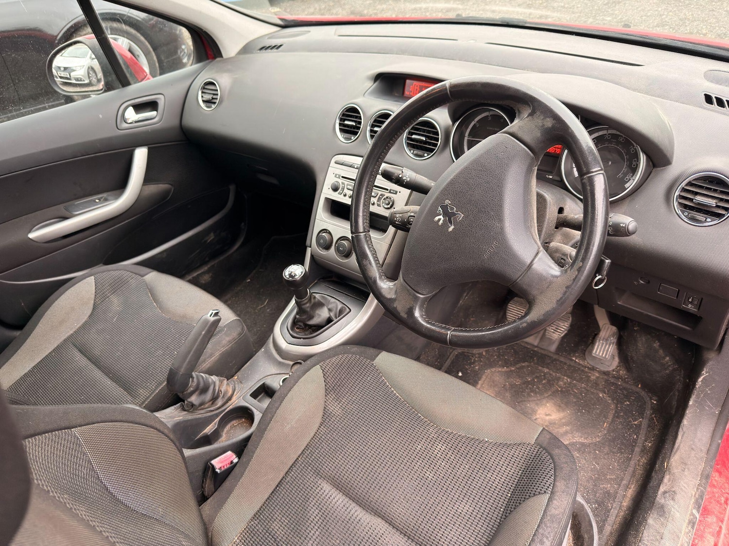 Used Peugeot 308 2009 for sale - 76658584: Photo 8