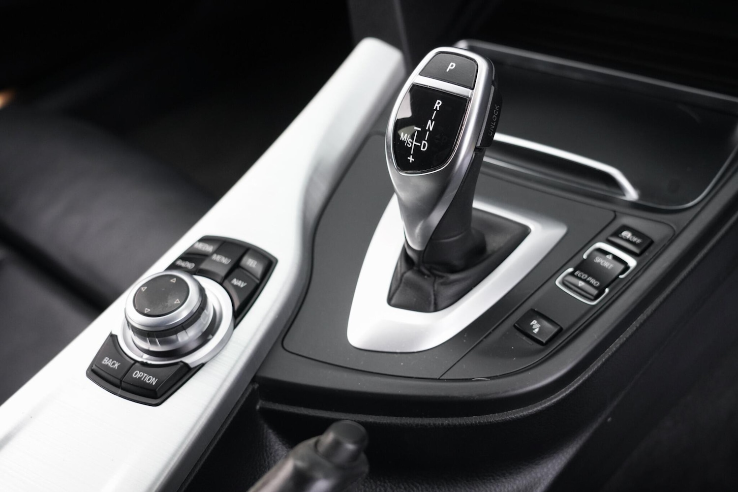 Used BMW 3 Series 2017 for sale - 77784277: Photo 25