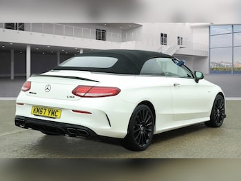 Used Mercedes-Benz C Class 2018 for sale - 77783936: Photo