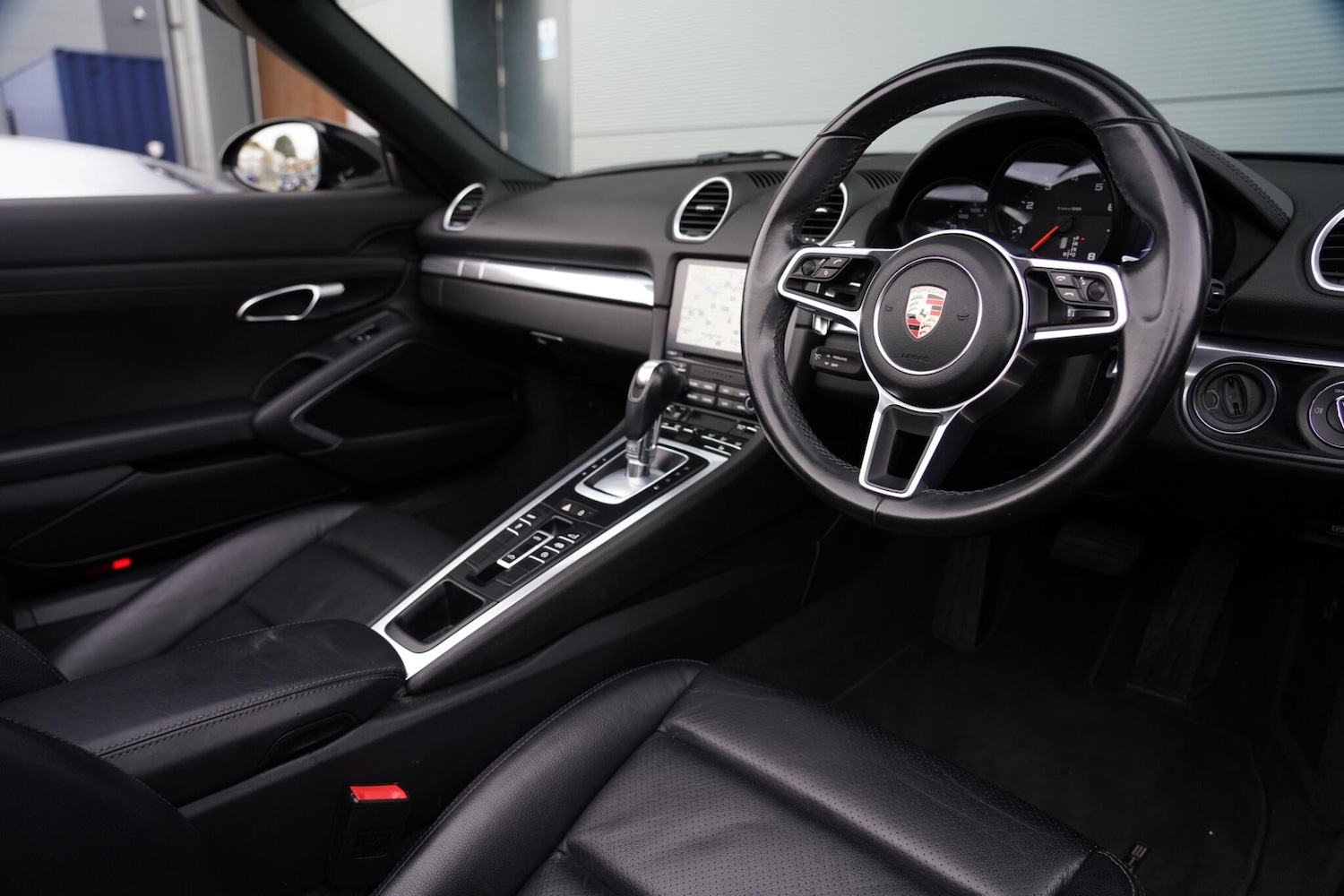 Used Porsche Boxster 2019 for sale - 77174659: Photo 2