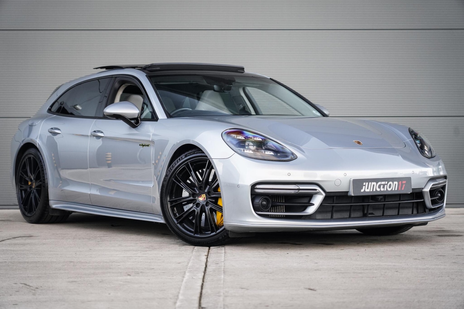 Used Porsche Panamera 2021 for sale - 76658108: Photo 1