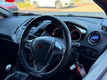 Used Ford Fiesta 2014 for sale - 78429361: Photo