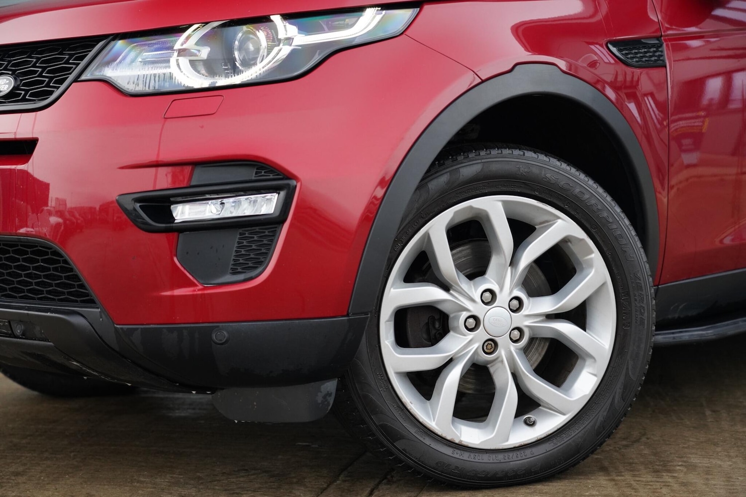 Used Land Rover Discovery Sport 2016 for sale - 77057178: Photo 10