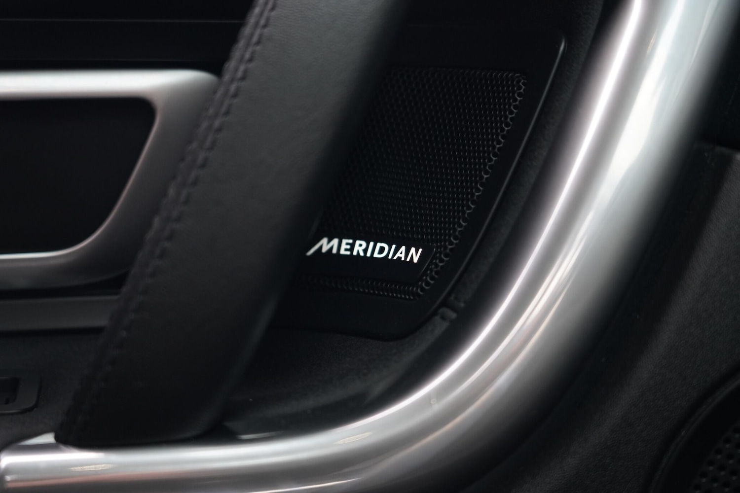 Used Land Rover Discovery Sport 2016 for sale - 77057178: Photo 17