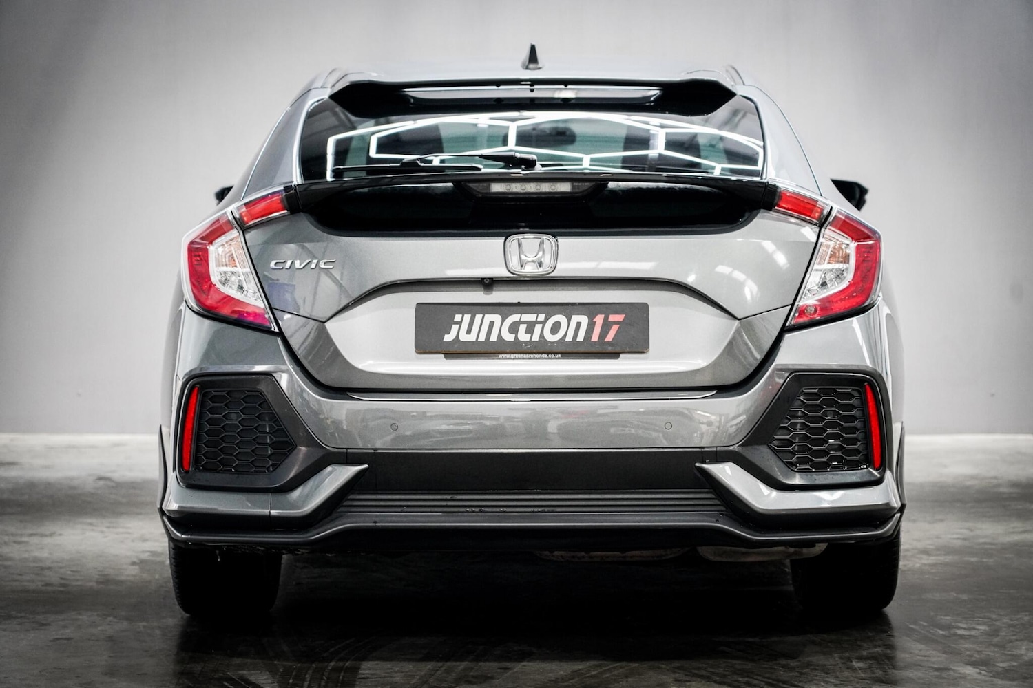 Used Honda Civic 2020 for sale - 76657086: Photo 8