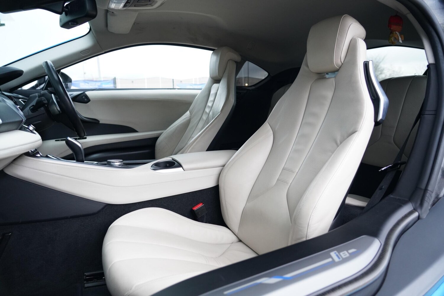 Used BMW i8 2017 for sale - 77454850: Photo 16