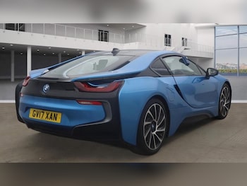 Used BMW i8 2017 for sale - 77454850: Photo