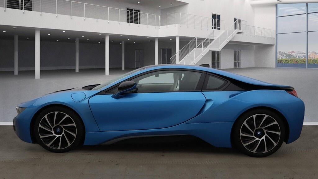 Used BMW i8 2017 for sale - 77454850: Photo 6