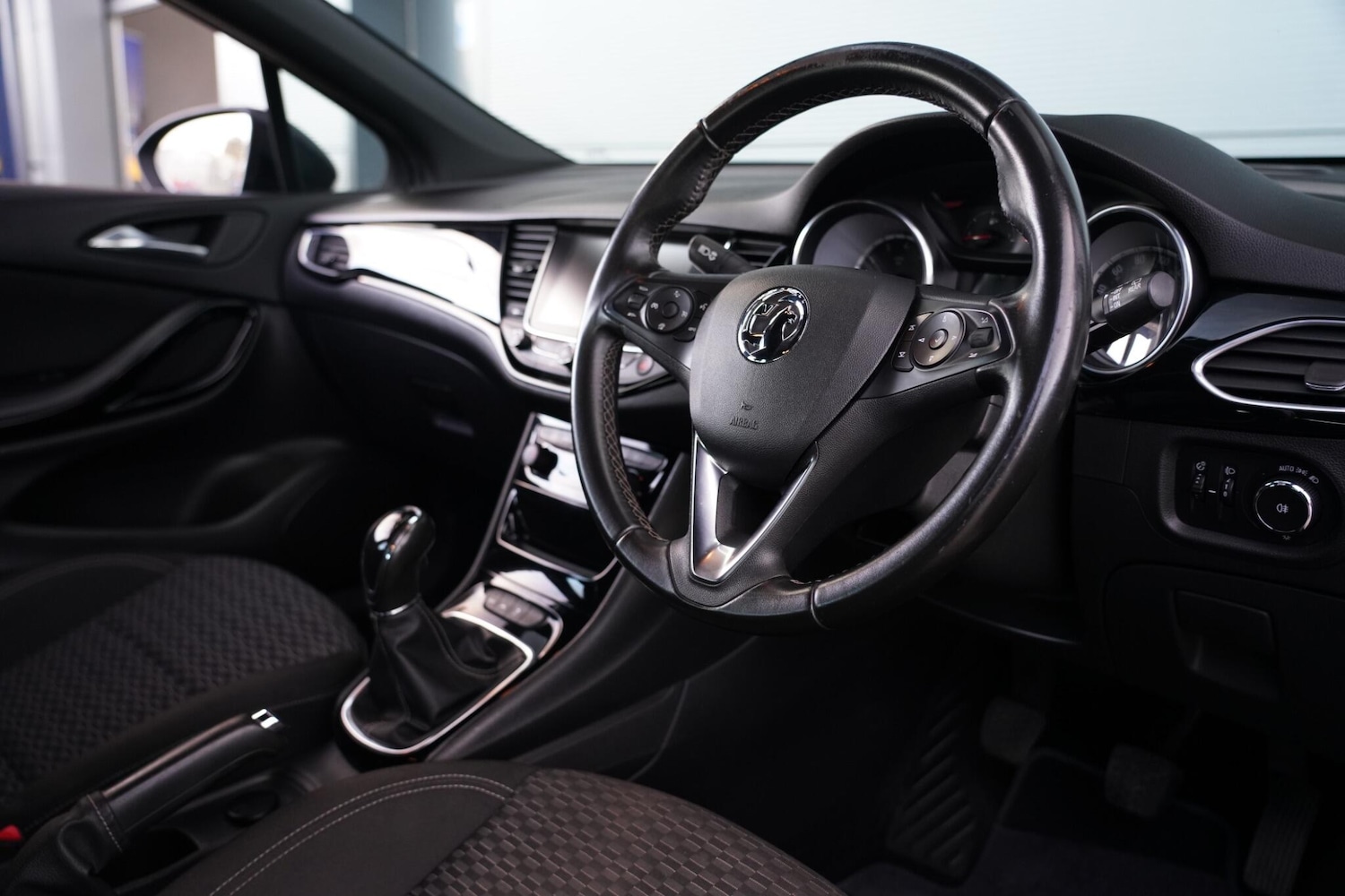 Used Vauxhall Astra 2018 for sale - 76657812: Photo 12