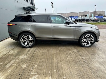 Used Land Rover Range Rover Velar 2018 for sale - 77057266: Photo