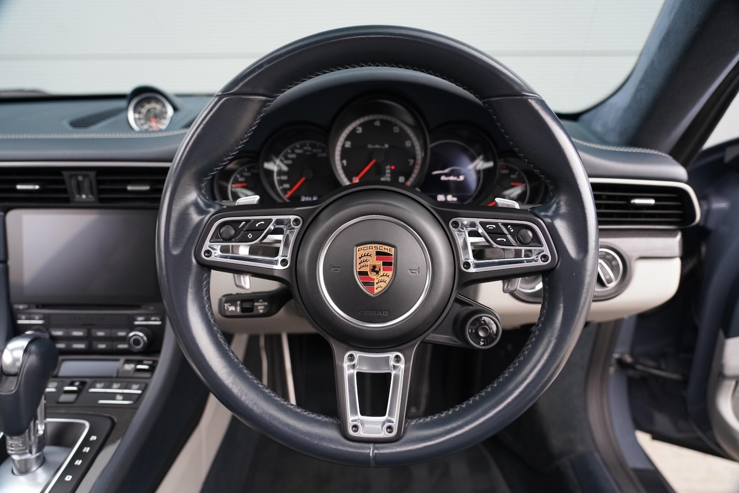 Used Porsche 911 2017 for sale - 78156915: Photo 11