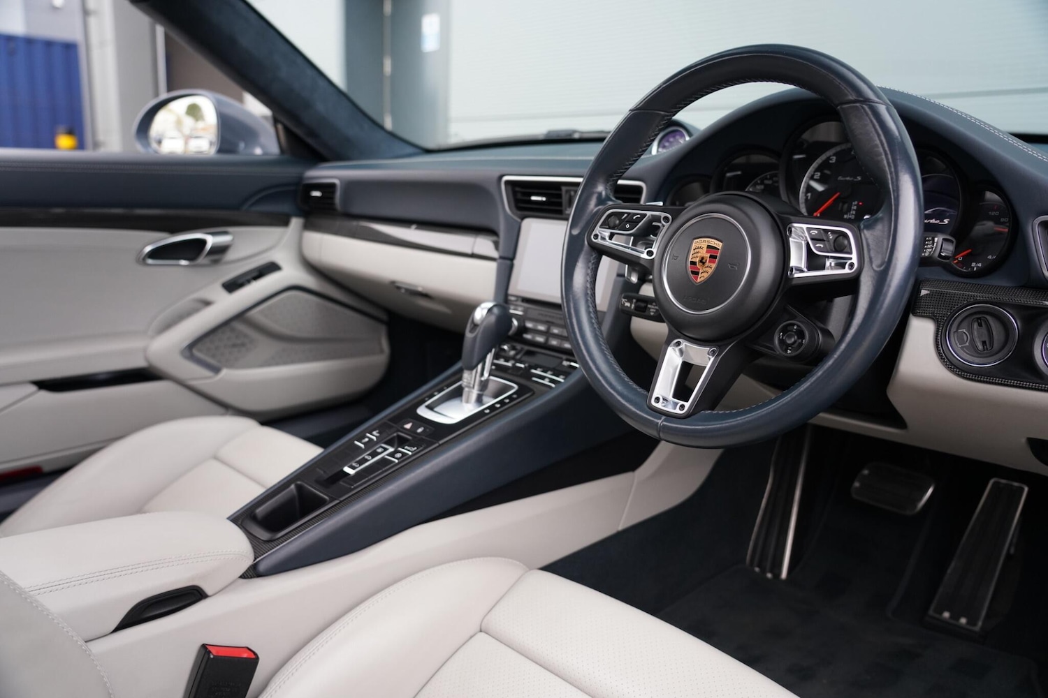 Used Porsche 911 2017 for sale - 78156915: Photo 2