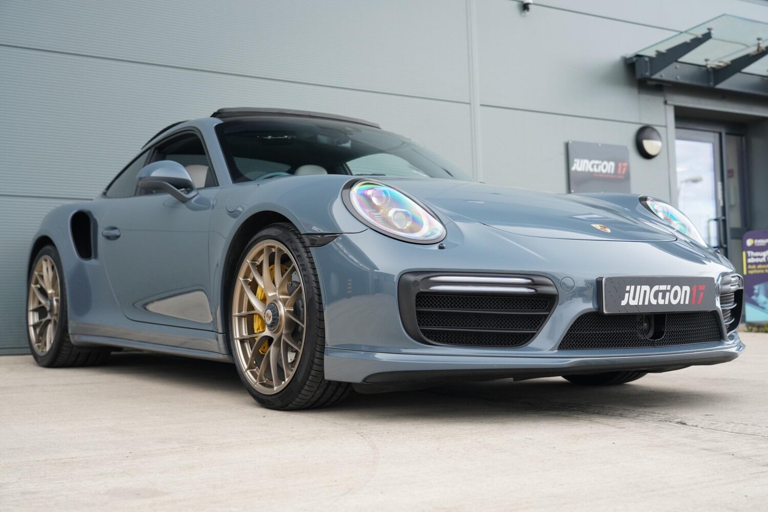 Used Porsche 911 2017 for sale - 78156915: Photo 23