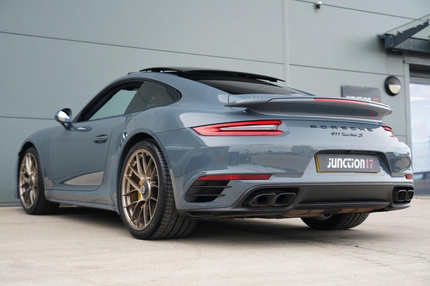 Used Porsche 911 2017 for sale - 78156915: Photo 24