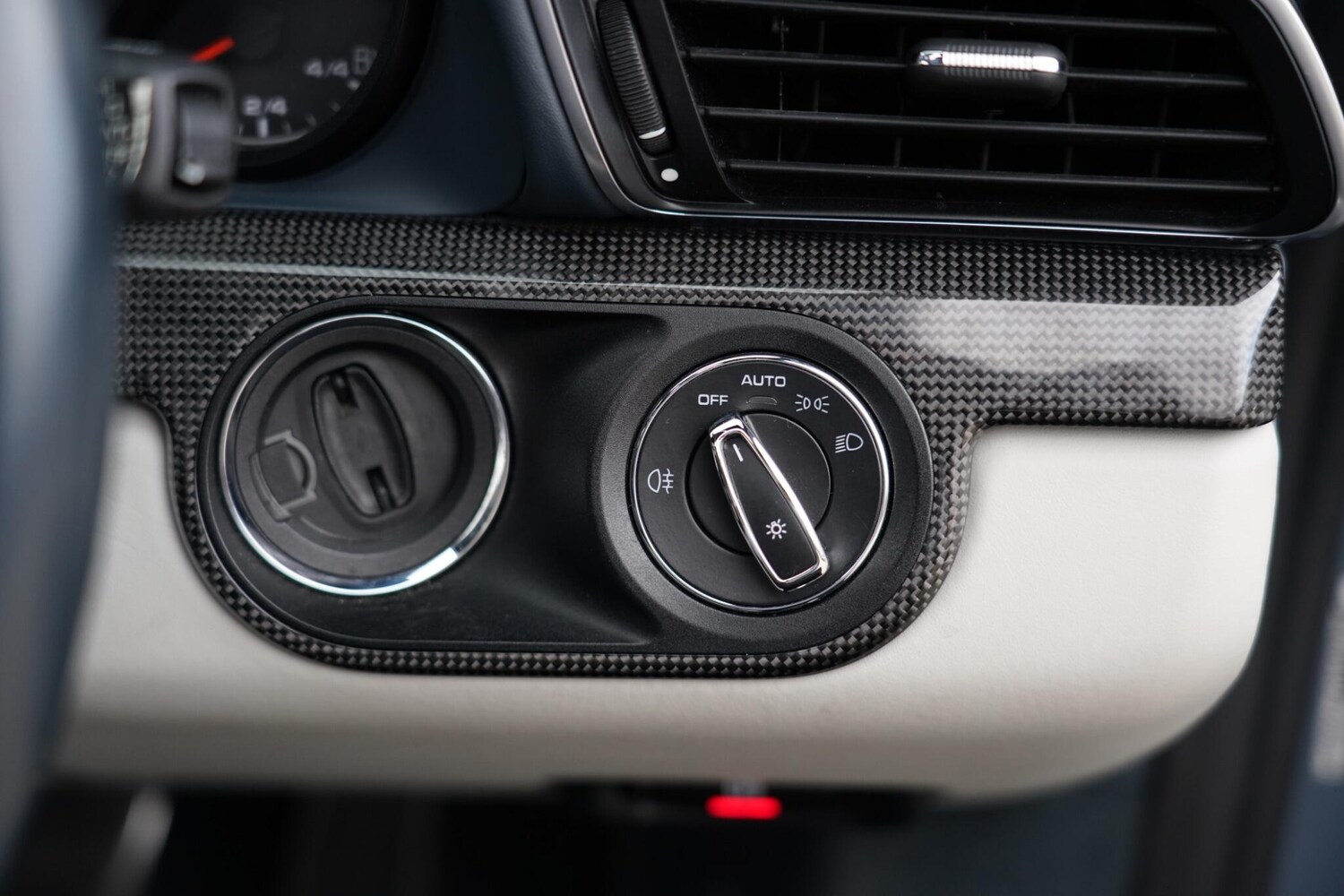 Used Porsche 911 2017 for sale - 78156915: Photo 38