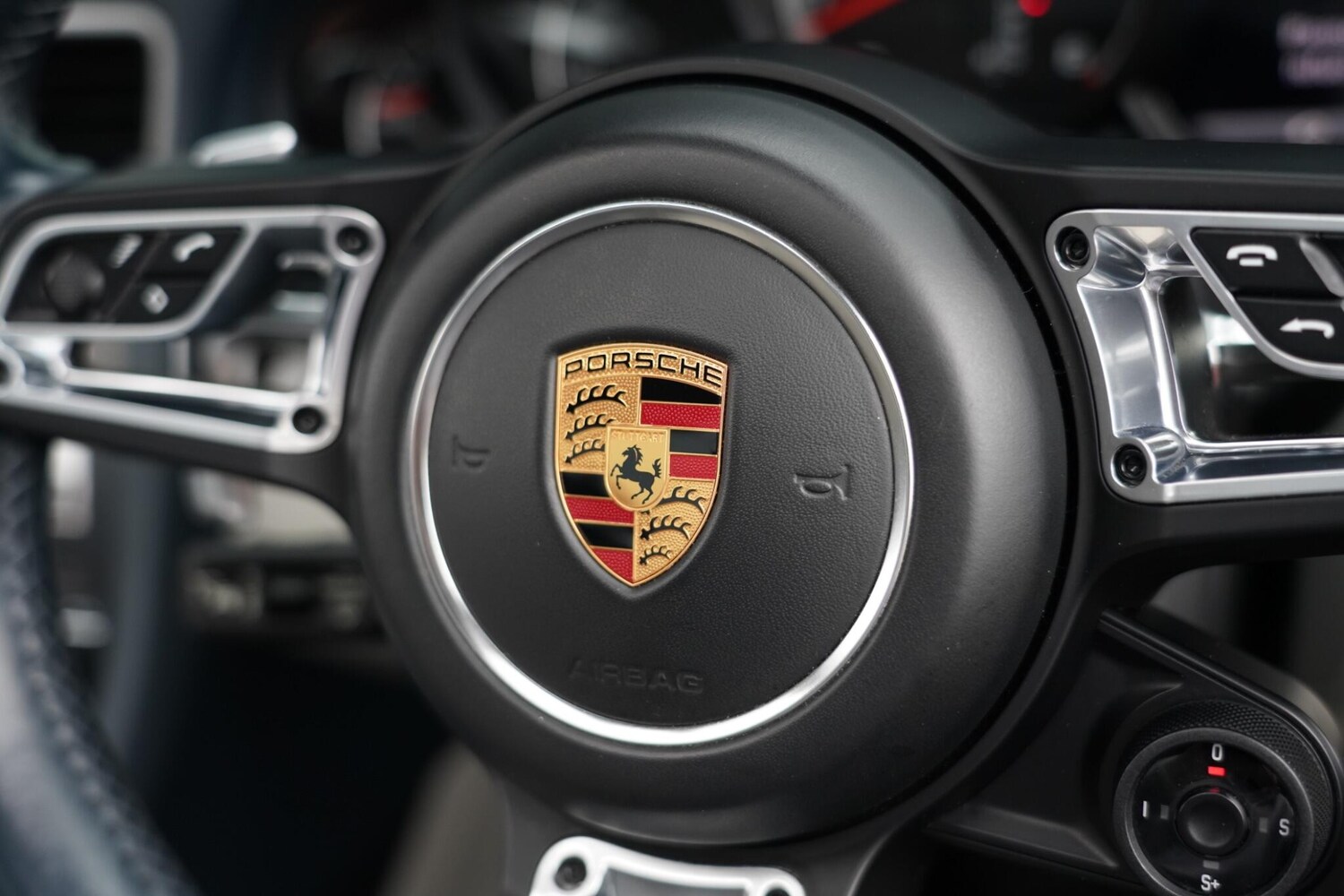 Used Porsche 911 2017 for sale - 78156915: Photo 41