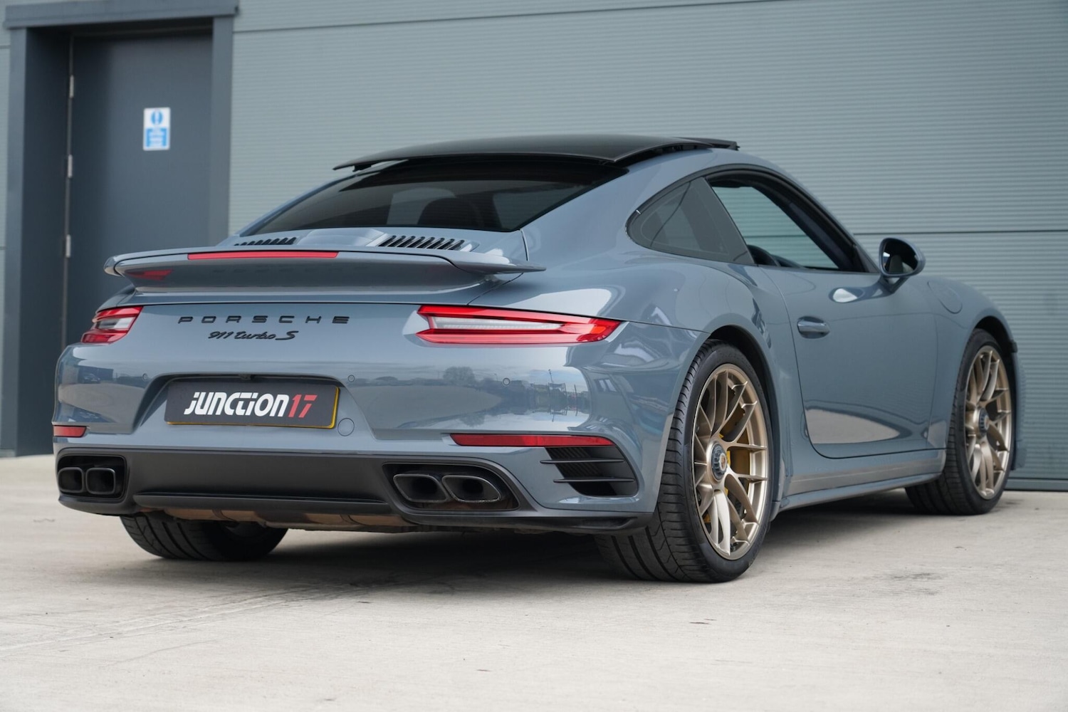 Used Porsche 911 2017 for sale - 78156915: Photo 8