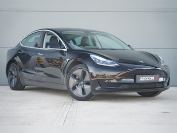 Used Tesla Model 3 2019 for sale - 76657421: Photo