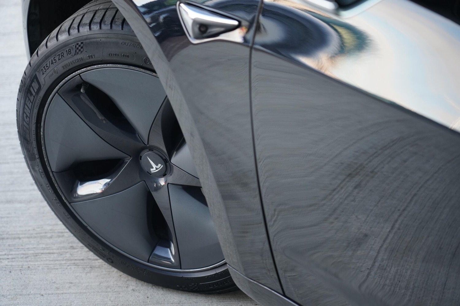 Used Tesla Model 3 2019 for sale - 76657421: Photo 21