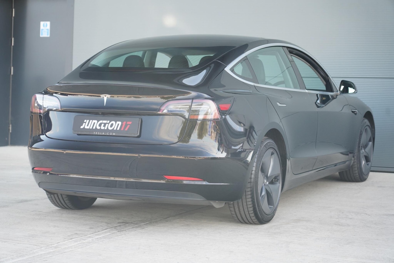 Used Tesla Model 3 2019 for sale - 76657421: Photo 9