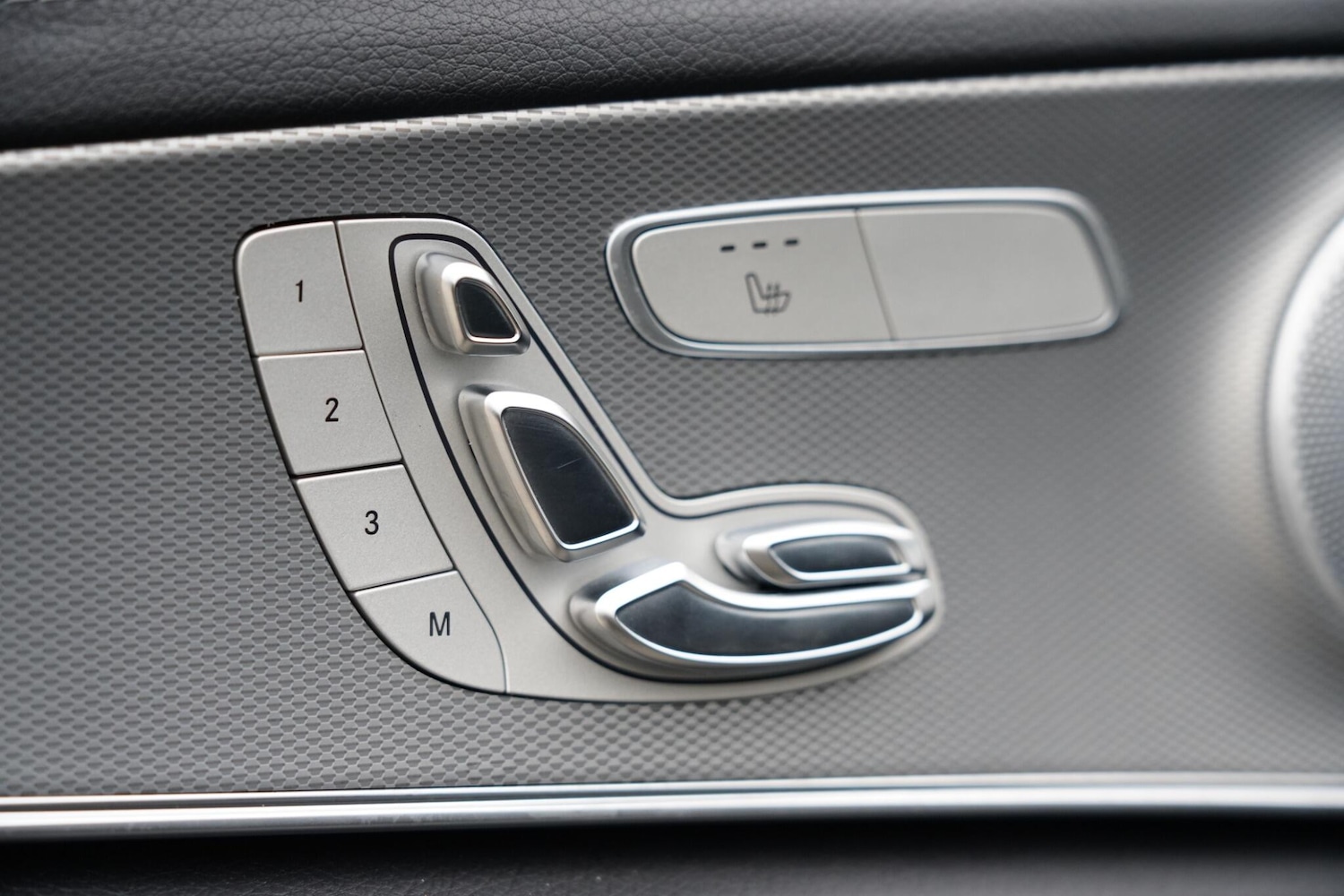 Used Mercedes-Benz E Class for sale - 76658616: Photo 26