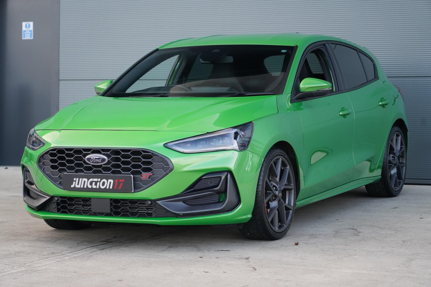 Used Ford Focus 2023 for sale - 76925961: Photo 7