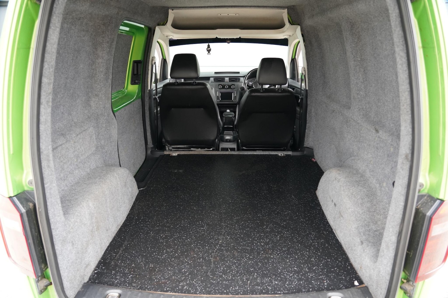 Used Volkswagen Caddy 2018 for sale - 76657943: Photo 9