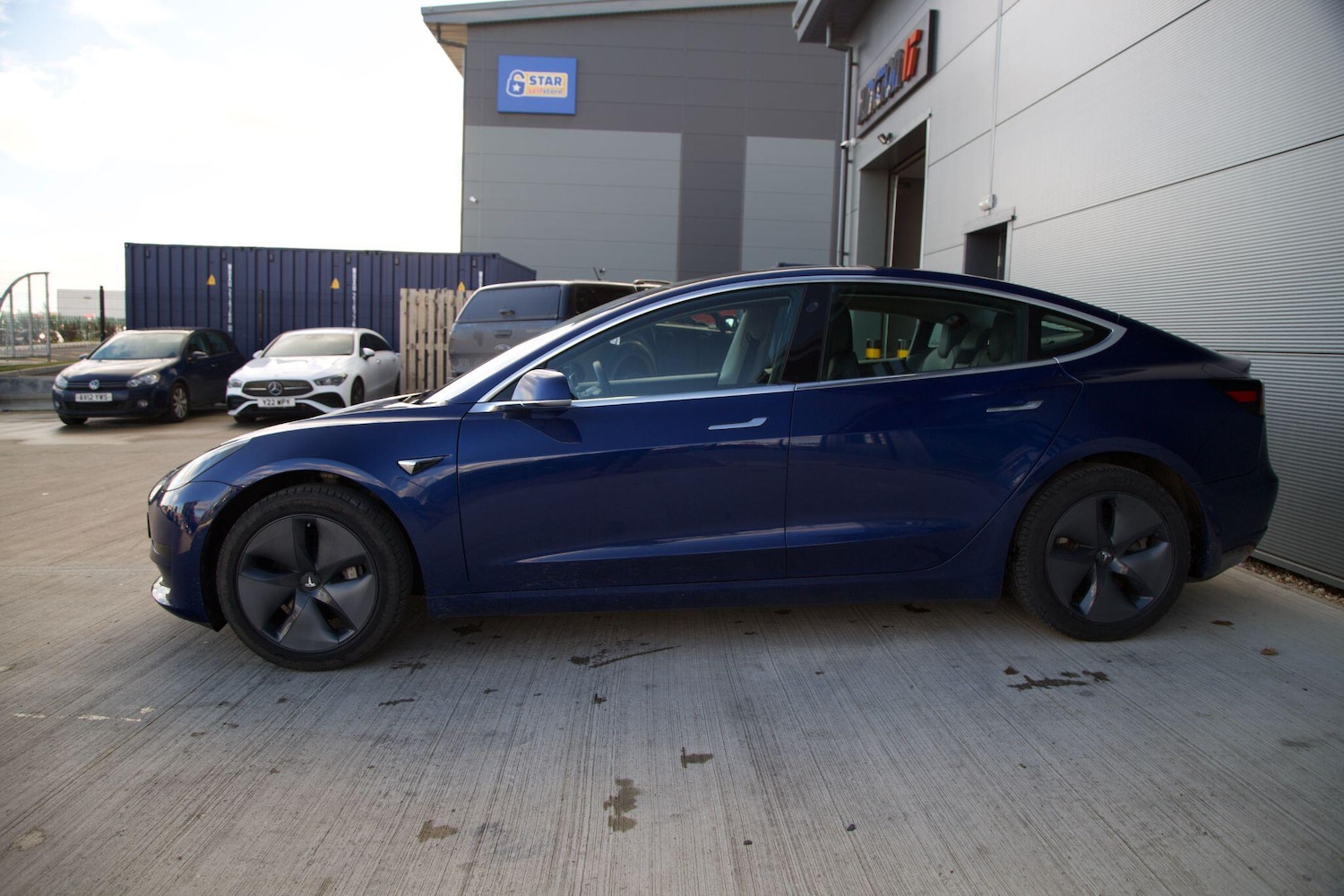 Used Tesla Model 3 2020 for sale - 76657260: Photo 11