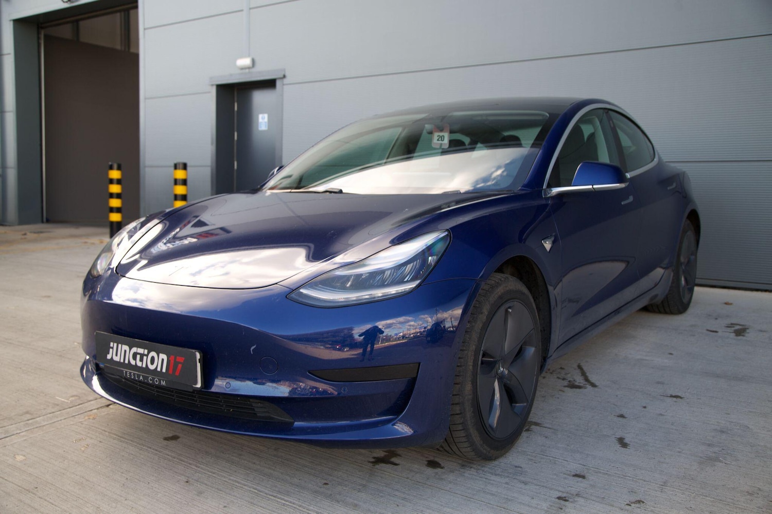 Used Tesla Model 3 2020 for sale - 76657260: Photo 9