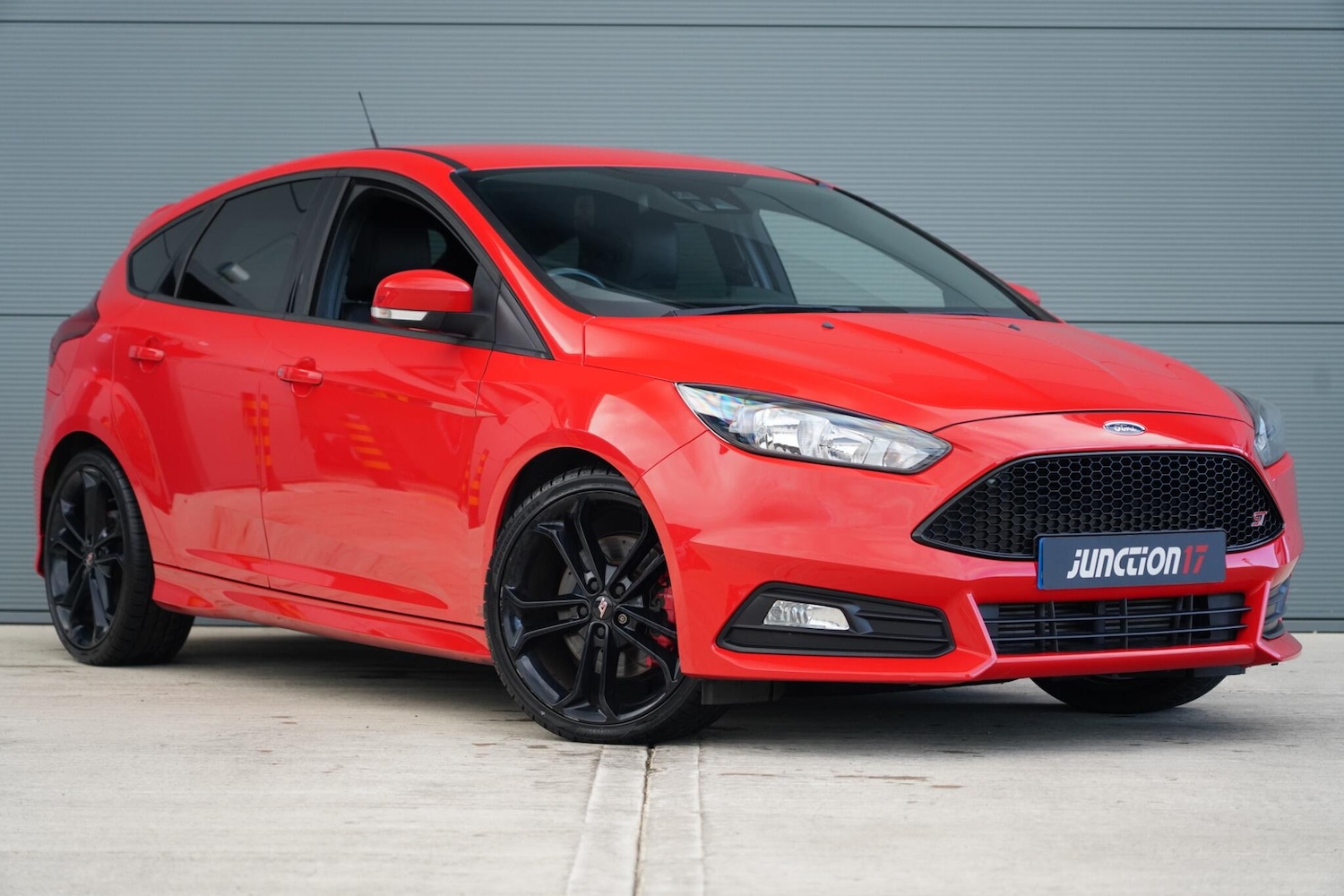 Used Ford Focus 2015 for sale - 76657647: Photo 1