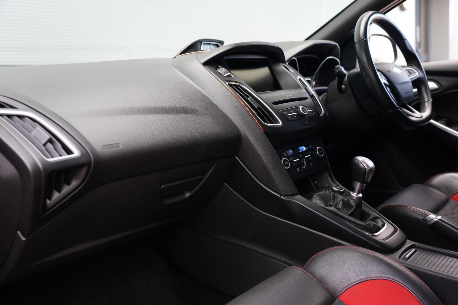 Used Ford Focus 2015 for sale - 76657647: Photo 14