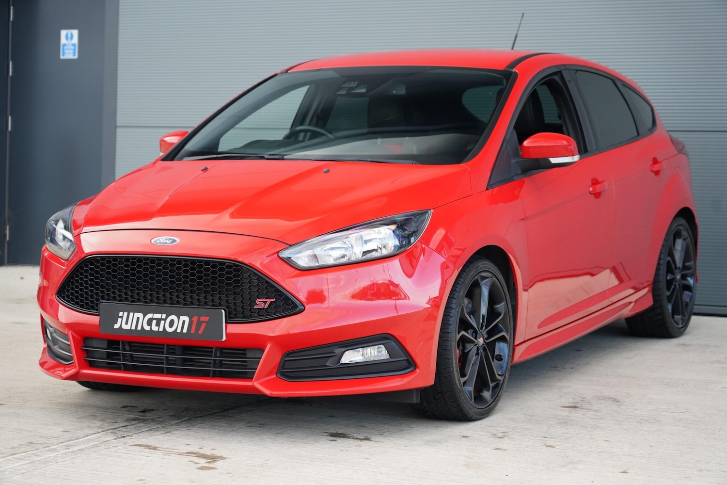 Used Ford Focus 2015 for sale - 76657647: Photo 6