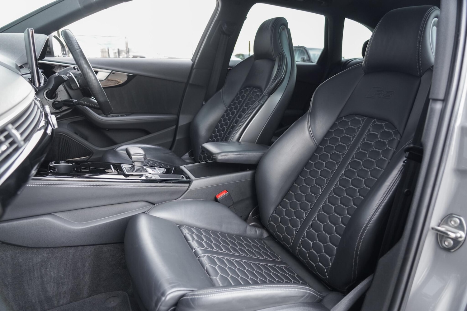 Used Audi RS4 Avant 2020 for sale - 77598022: Photo 16