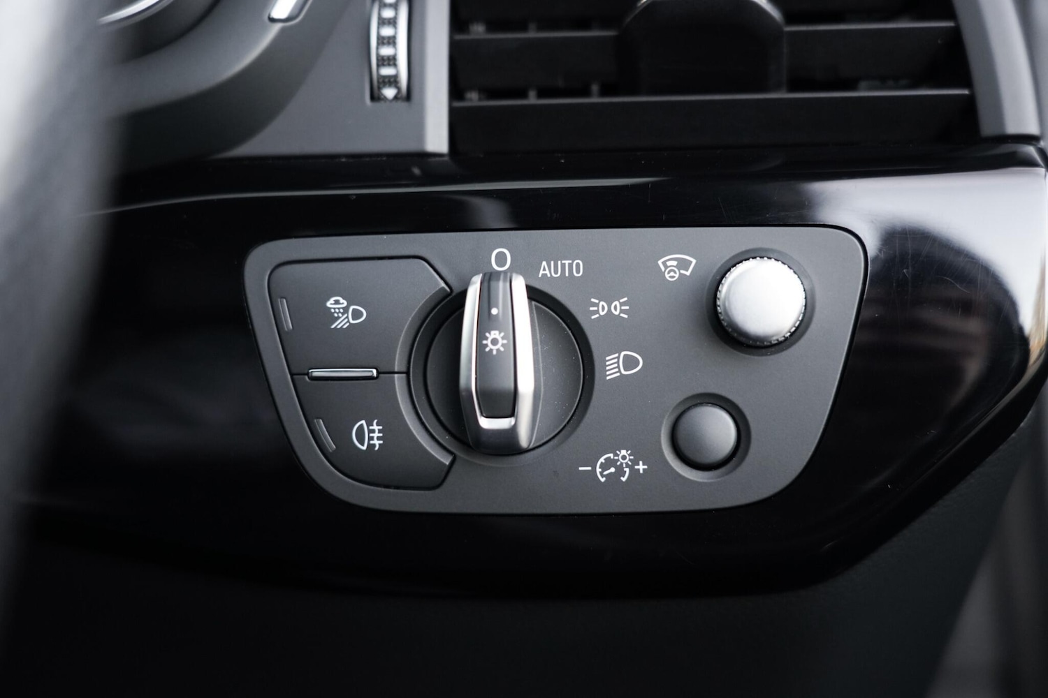 Used Audi RS4 Avant 2020 for sale - 77598022: Photo 33