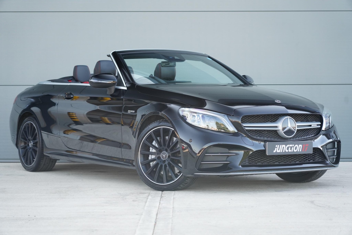 Used Mercedes-Benz C Class 2019 for sale - 76659337: Photo 1