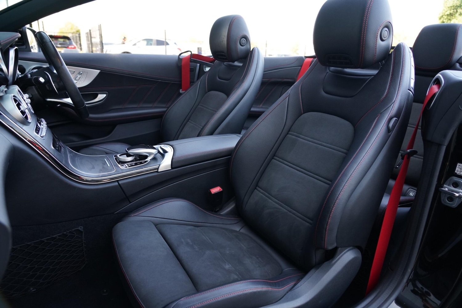 Used Mercedes-Benz C Class 2019 for sale - 76659337: Photo 16