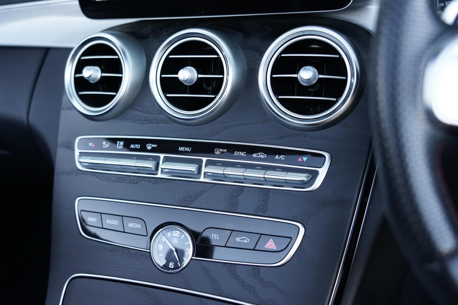 Used Mercedes-Benz C Class 2019 for sale - 76659337: Photo 26