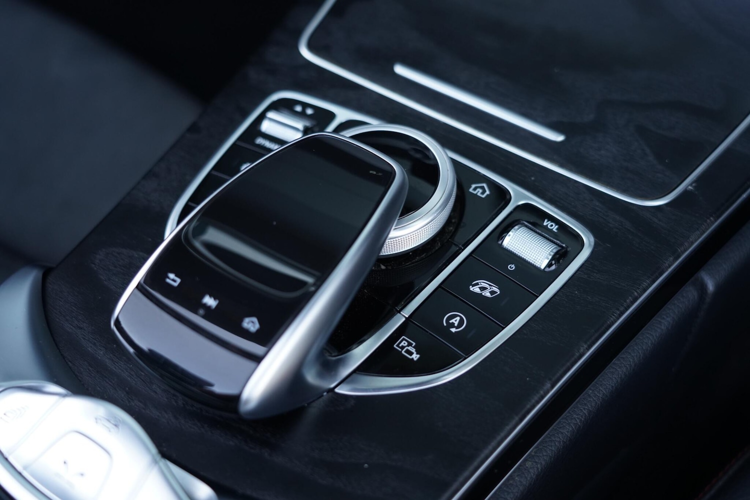 Used Mercedes-Benz C Class 2019 for sale - 76659337: Photo 27