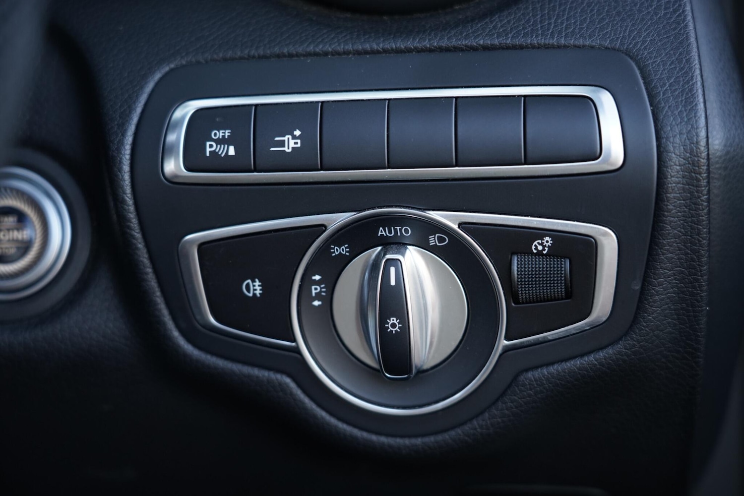 Used Mercedes-Benz C Class 2019 for sale - 76659337: Photo 30