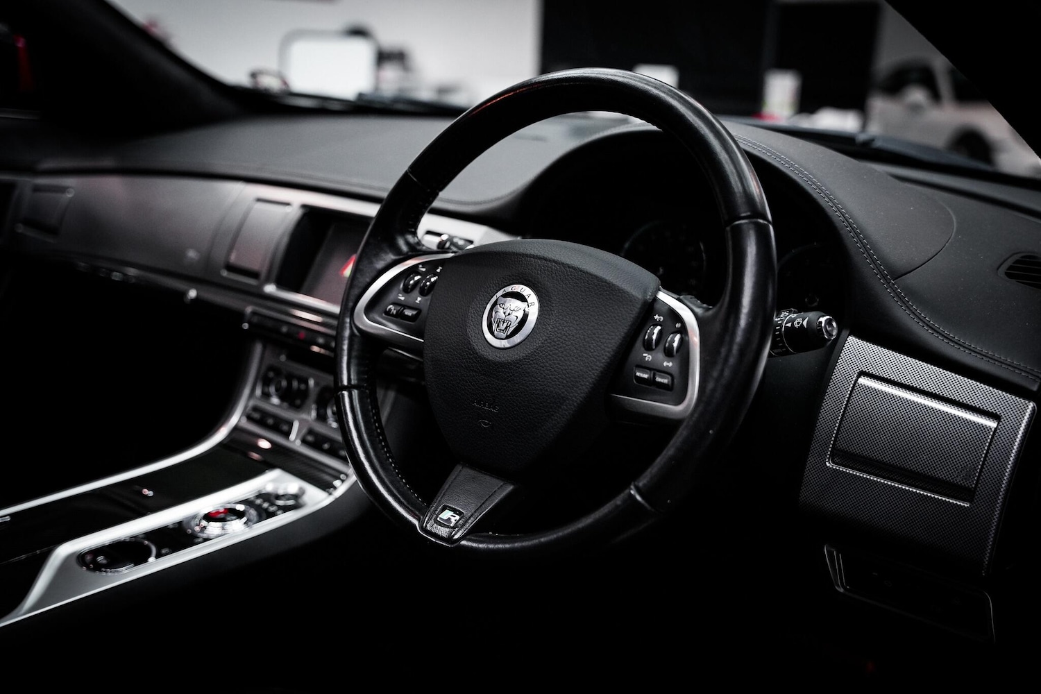 Used Jaguar XF 2011 for sale - 76965230: Photo 18