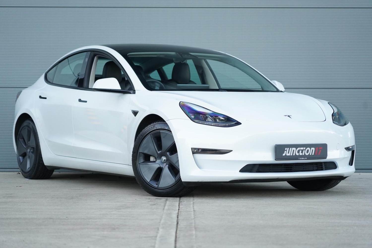Used Tesla Model 3 2021 for sale - 77074329: Photo 1