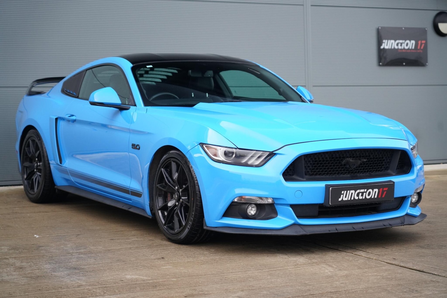 Used Ford Mustang 2018 for sale - 76990214: Photo 3