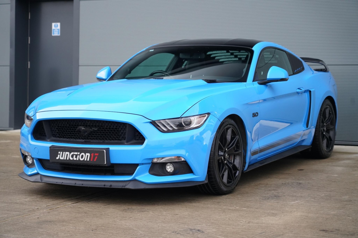 Used Ford Mustang 2018 for sale - 76990214: Photo 5