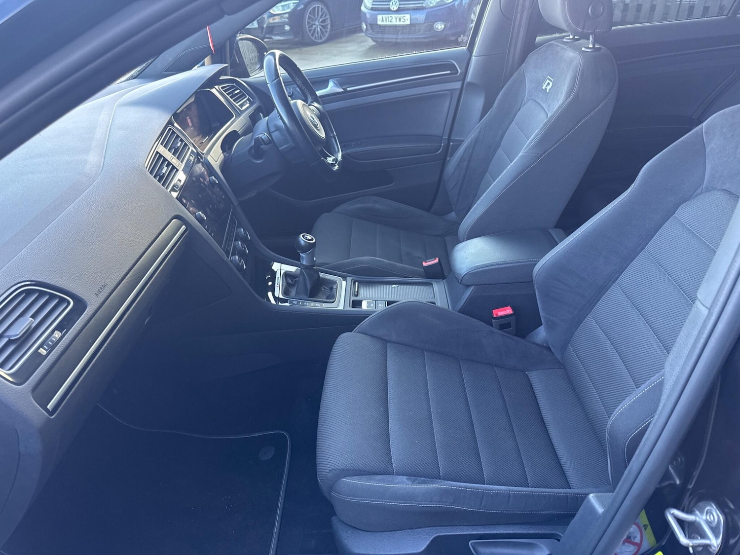 Used Volkswagen Golf 2018 for sale - 76759269: Photo 8