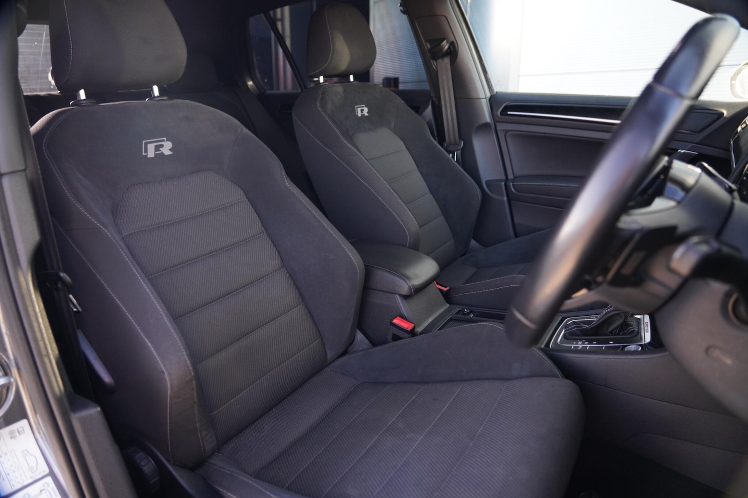 Used Volkswagen Golf 2019 for sale - 76667419: Photo 11