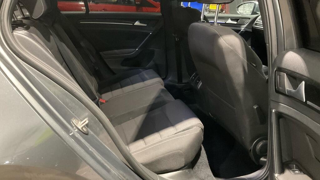 Used Volkswagen Golf 2019 for sale - 76667419: Photo 8