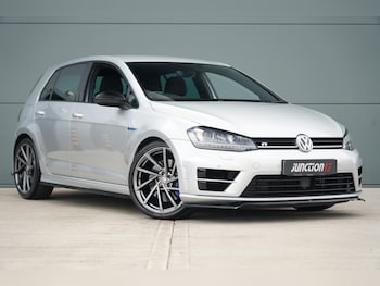 Used Volkswagen Golf 2017 for sale - 78946135: Photo