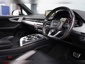 Used Audi Q7 2018 for sale - 78548652: Photo
